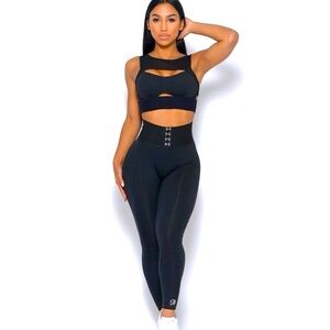 Bombshell sportswear set  leggings and sport bra S size